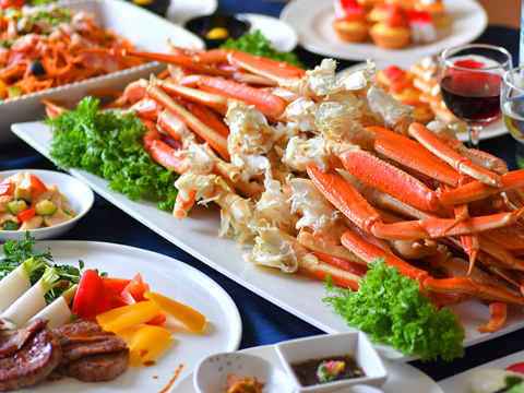 今年も、本ズワイガニの食べ放題